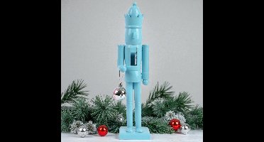 Blauwe houten notenkraker met kerstbal – 38 cm hoog – FSC-gecertificeerd