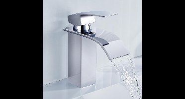 Boraboi® Roestvrij stalen watervalkraan voor badkamer met chroom afwerking en mengfunctie voor wastafel