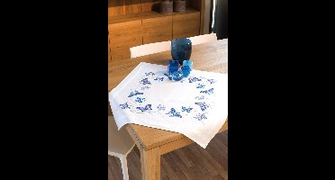 Vervaco - Tafelkleed kit - Blauwe vlinders - PN-0145088 - Borduren - Borduurpakket - Borduurpakket volwassenen - Borduurpakket kind