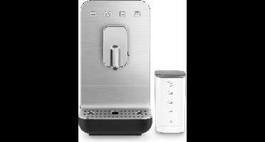 SMEG BCC13BLMEU - Volautomatische koffiemachine met melkreservoir - Mat Zwart