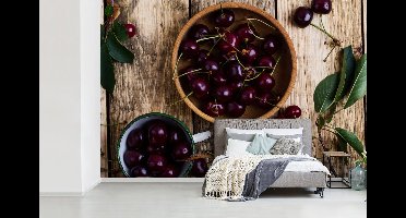 Fotobehang vinyl - Verse zoete kers en tak van sappige kers breedte 330 cm x hoogte 220 cm - Foto print op behang (in 7 formaten beschikbaar)