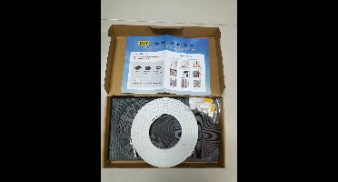 Madampaola - Universal Fit – Raamhor – Magnetisch – Wit – 150x150 cm – Zelfklevend – Insectenwerend