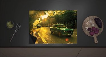 Inductie Beschermer - Klassieke Blauwe Kever Auto's op de Weg op Zonnige Dag - 70x52 cm - 2 mm Dik - Inductieplaat Beschermer met zwarte kern