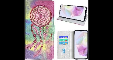 Hoesje geschikt voor Samsung Galaxy A35 Bookcase met dromenvanger print Roze