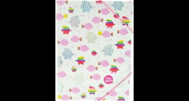 Elastomap Funtastic PP, met details in zilverfolie en roze sluitelastiek .