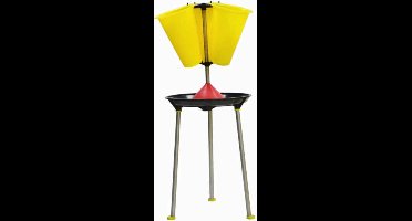 Kippen slachttafel met 3 slachttrechters - Killing cones - slacht trechter