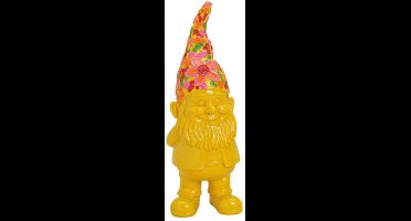 Tuin kabouter in geel met vrolijk gekleurde muts