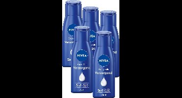NIVEA Verzorgende Body Milk - met Hyaluronzuur Zachte Amandel Olie en Voedend serum - met 72 Uur Hydratatie - Voor Droge tot Zeer Droge Huid - 5 x 75 ml