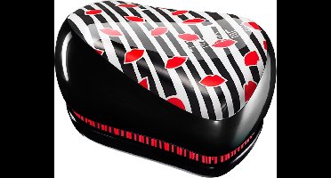 Compact Styler by Lulu Guinness