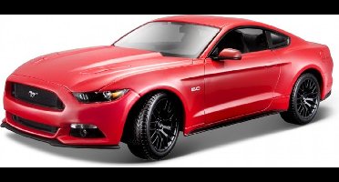 Modelauto Ford Mustang GT 2015 rood 26 x 10 x 7 cm - Schaal 1:18 - Speelgoedauto - Miniatuurauto