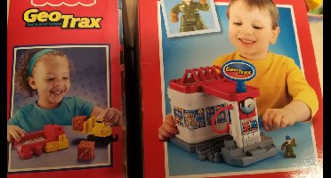 Fisher Price Geotrax Set tank en rij pompstation / vorkliftladding