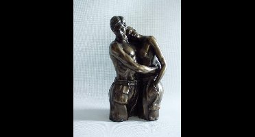 MadDeco - bronskleurig beeldje - loving thoughts - polystone 16x14x22 cm
