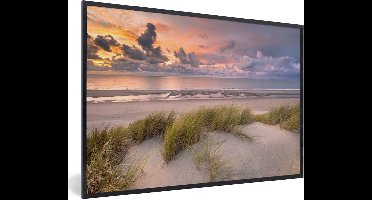 PosterMonkey - Fotolijst - Poster strand - Strand - Zee - Duin - Zonsondergang - Poster in lijst - Wanddecoratie - Poster - 90x60 cm - Kader - Foto in lijst - Posters - Muurdecoratie