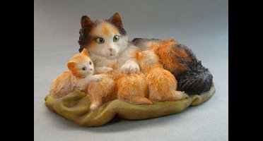 MadDeco - beeldje - kat - kittens - trotse - moeder - kunstenares - Ronner-Knip