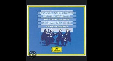 Mozart: The String Quartets / Amadeus Quartet