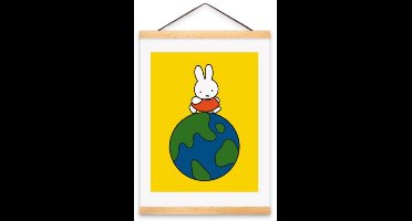 Poster A3 nijntje around the world inclusief posterhanger