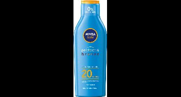 NIVEA Sun Protect & Bronze Zonnebrand Zonnebrand SPF 20 - 3 x 200 ml - Voordeelverpakking