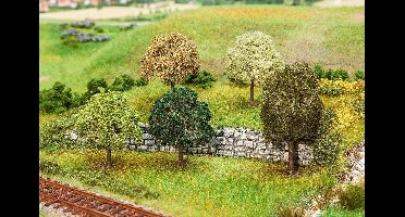 Faller - 5 PREMIUM Bomen, klein, gesorteerd