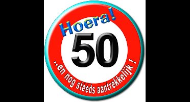 Paperdreams Button 50 jaar - verkeersbord - 5,5 cm - 50e verjaardag - Sarah/Abraham accessoires - feestartikelen