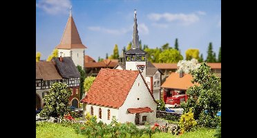 Faller - Kerk met puntdak