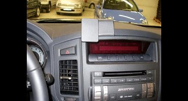 Brodit ProClip houder geschikt voor Mitsubishi Pajero 2007-2019 Center mount