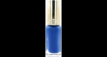 L'Oréal Paris Color Riche Le Vernis 831