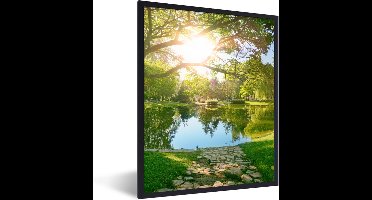 PosterMonkey - Poster - Fotolijst - Zon - Gras - Natuur - Park - Boom - Frame poster - 60x80 cm - Poster bomen - Poster kader - Foto lijst - Poster natuur