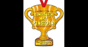 Paper Dreams | Kartonnen Trofee | Eindelijk met pensioen!