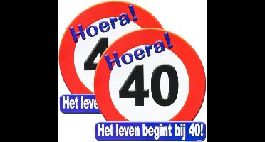 40 jaar verjaardag stopbord - 2x stuks - Dia 50 cm - Leeftijd feestartikelen - verkeersbord - Karton - Huldebord - Deurbord