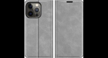 Just in Case hoesje geschikt voor iPhone 13 Pro Max - Hoesje met Pasjeshouder - Luxe Book Case - Grijs