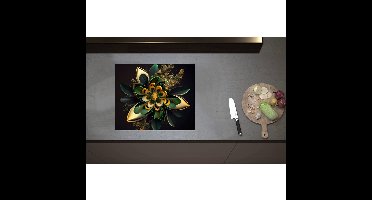 Inductieplaat Beschermer - Bloem in Groen en Goud Tinten - 60x50 cm - 2 mm Dik - Inductie Beschermer - Bescherming Inductiekookplaat - Kookplaat Beschermer van Wit Vinyl
