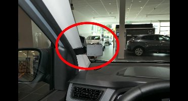 Brodit ProClip houder geschikt voor Renault Express 2022 Renault Express- Left mount