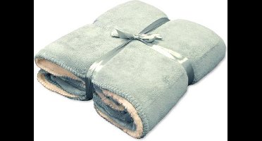 D- Unique Living | Coby plaid 130x160cm cloud blue