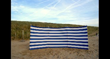 Strand Windscherm 4 meter Dralon kobalt blauw/wit met houten stokken