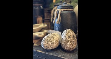 stenen ei- voorjaar- Pasen- wonen- decoratie