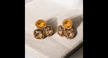 Oorbellen bergkristal beige
