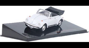 Volkswagen Beetle 1302 LS Cabriolet - 1971 - Ixo 1:43