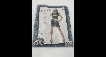 Sexy SWAT Kostuum – Zwart Strak Jurkje met Witte SWAT-Print & Pet – Maat M