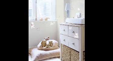 Graham & Brown - Winnie de Pooh Muursticker 2 vellen (max 22,3x23,8 cm - min 4,4x4,4 cm)