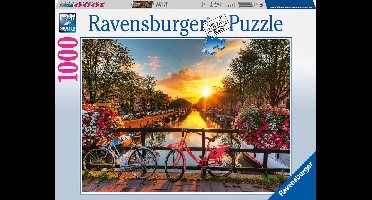 Ravensburger puzzel Fietsen in Amsterdam - Legpuzzel - 1000 stukjes