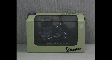 Vespa 125 ET3 (1976) 1:32 NewRay 06046
