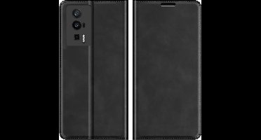 Just in Case hoesje geschikt voor Xiaomi Poco F5 Pro - Hoesje met Pasjeshouder - Luxe Book Case - Zwart