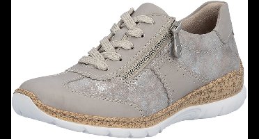 Sportschoenen met veters