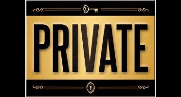 Private. Koelkastmagneet 8 cm x 6 cm.