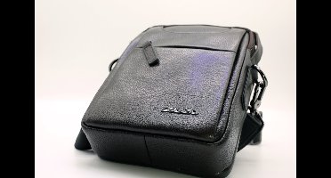 Solido Luxe Zwarte Heren Tas – Ergonomisch Ontwerp met Verstelbare Schouderriem, Stevige Ritssluiting en Optimaal Draagcomfort voor Dagelijks Gebruik en Reizen