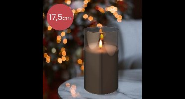 LED kaars cedar bruin met rook grijs glas en vlam effect - 10 x 17,5cm - voor binnen