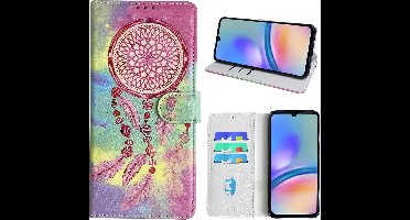 Hoesje geschikt voor Samsung Galaxy A05s Bookcase met dromenvanger print Roze