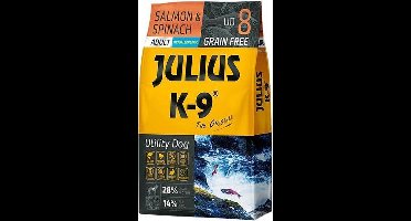 Julius K9 - Graanvrij en hypoallergeen hondenvoer - hondenbrokken op zalm & aardappel basis - voor volwassen honden - 3kg