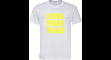 Wit Fun T-Shirt met “ Drink. Drank, Drunk “ print Geel  Size XS