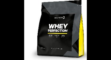 Body & Fit Whey Perfection - Proteine Poeder / Whey Protein - Eiwitpoeder met BCAA - Eiwitshakes - 896 gram (32 shakes) - Banaan